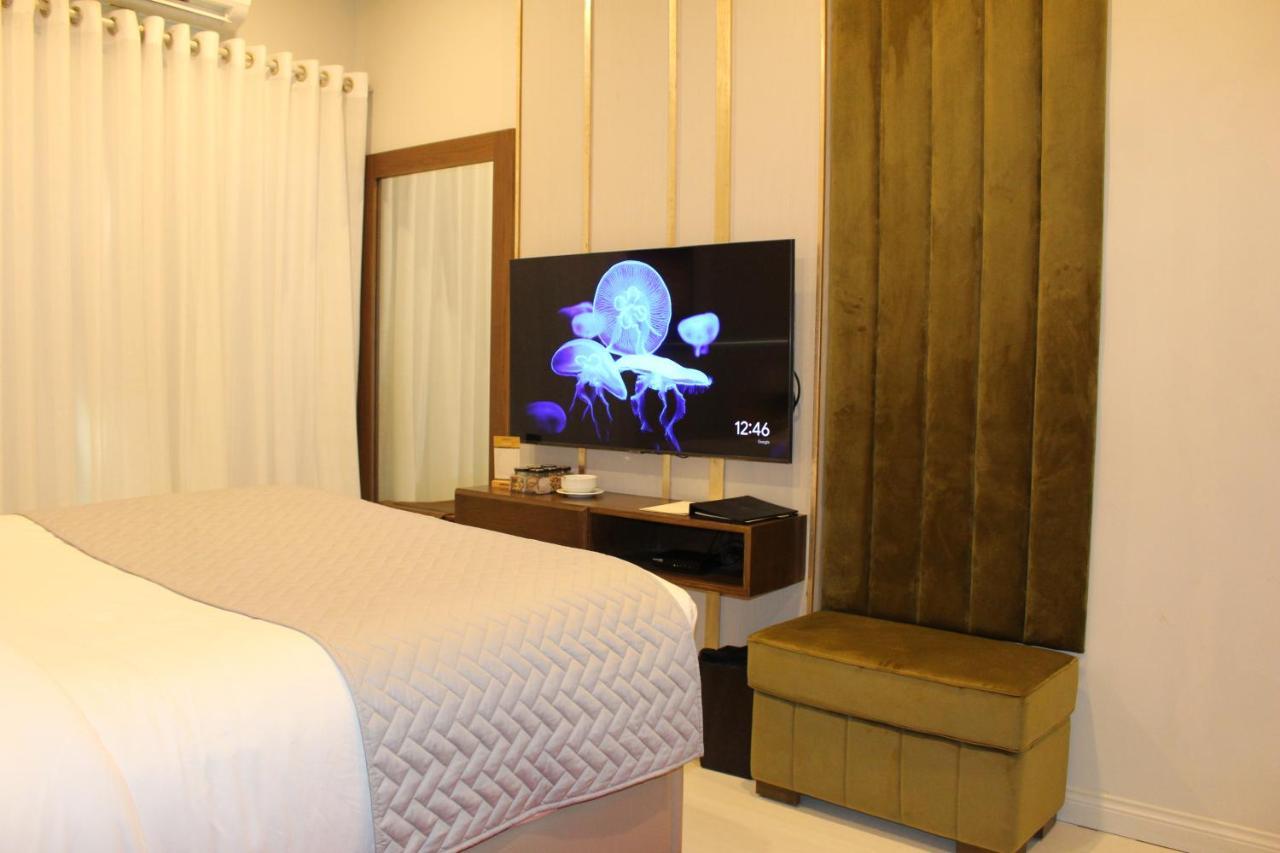 Ambiance Boutique Art Hotel Karacsi Kültér fotó